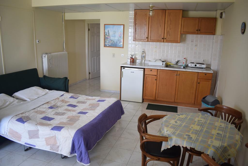 Miloi Rooms And Apartments Exterior photo
